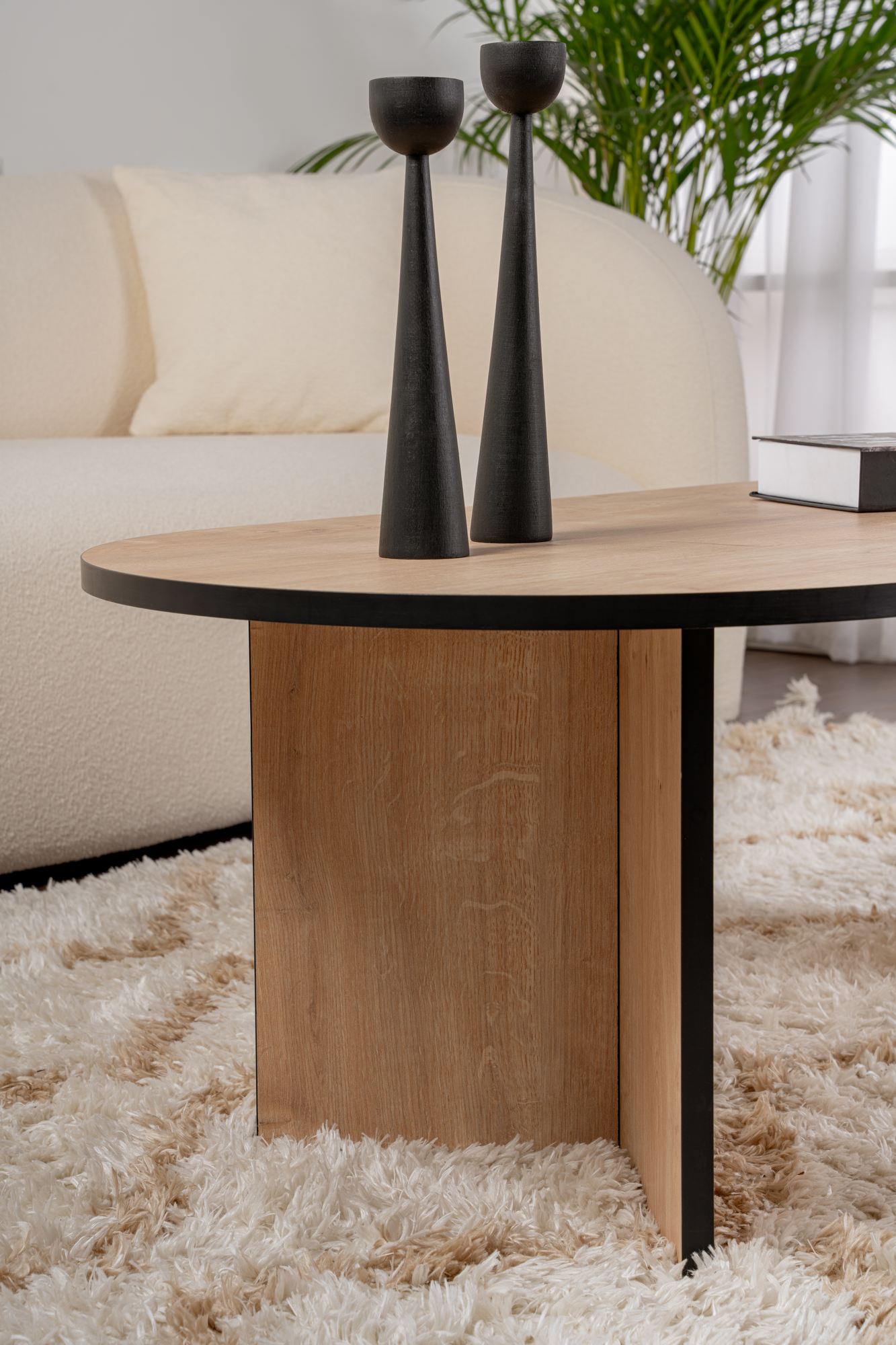 Klub sto Sable - Safir hrast, Crna
