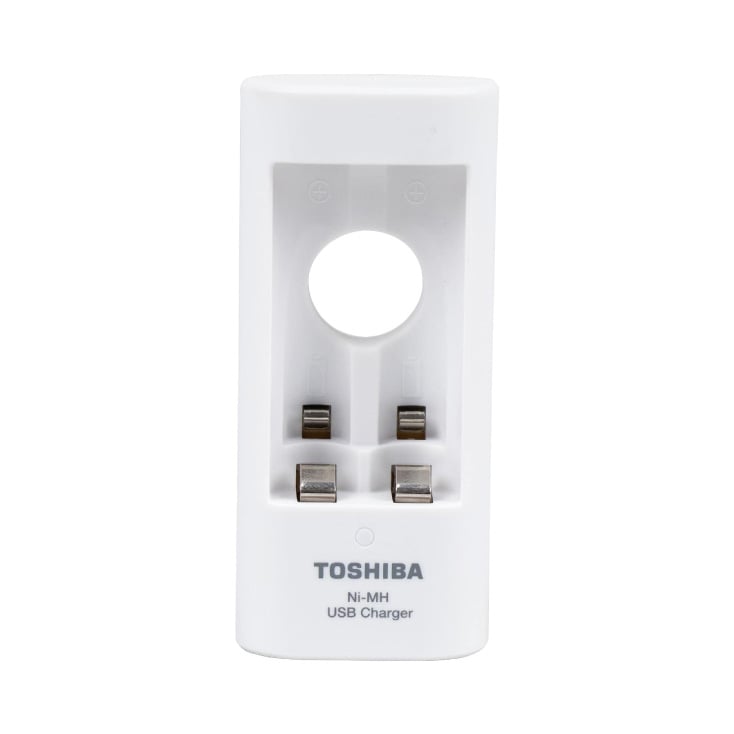 TOSHIBA USB punjač za Ni-MH akumu. AA, AAA + 4 punjiva akum. AA 2000mAh