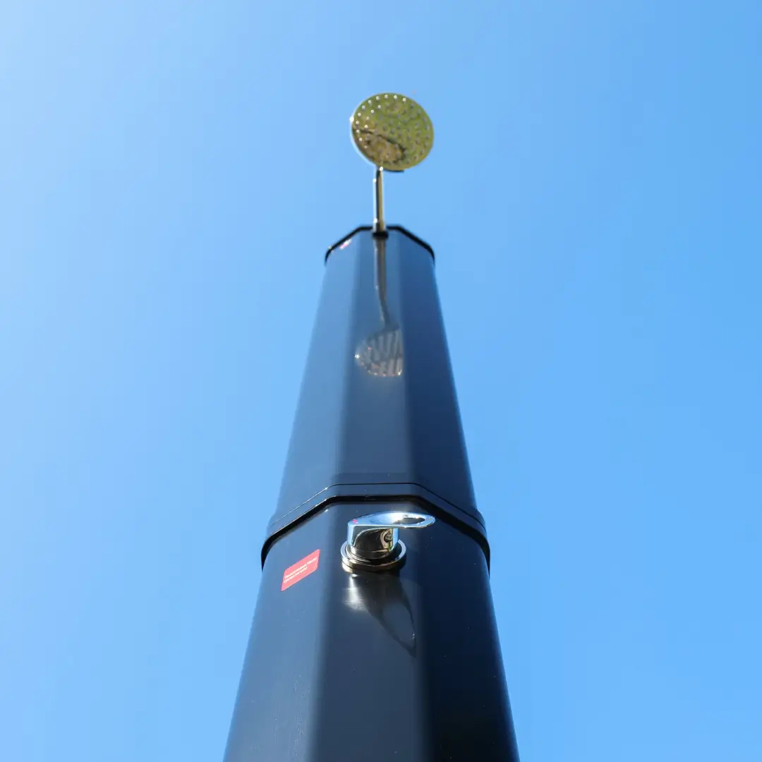 Solarni tuš sa indikatorom temperature 35 L E-107