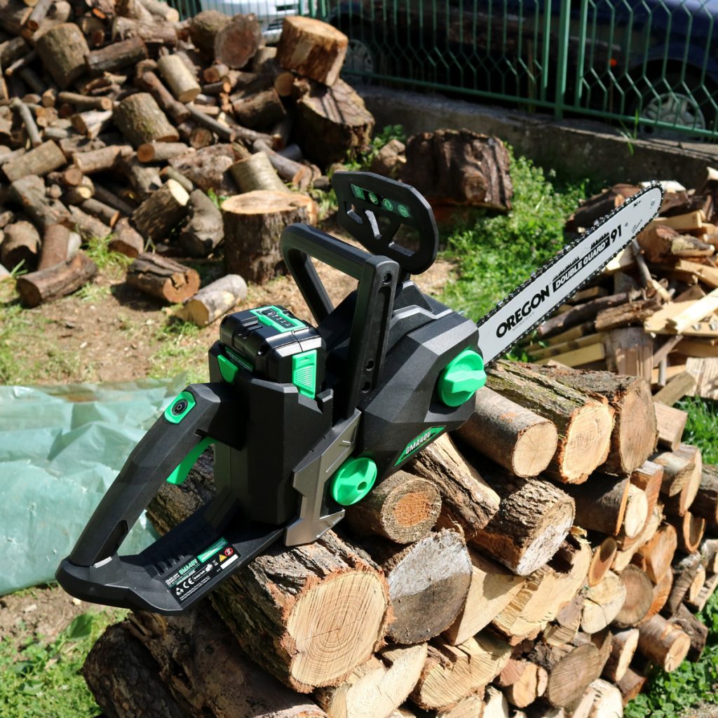 GARDEN MASTER Baterijska Testera GMA40V