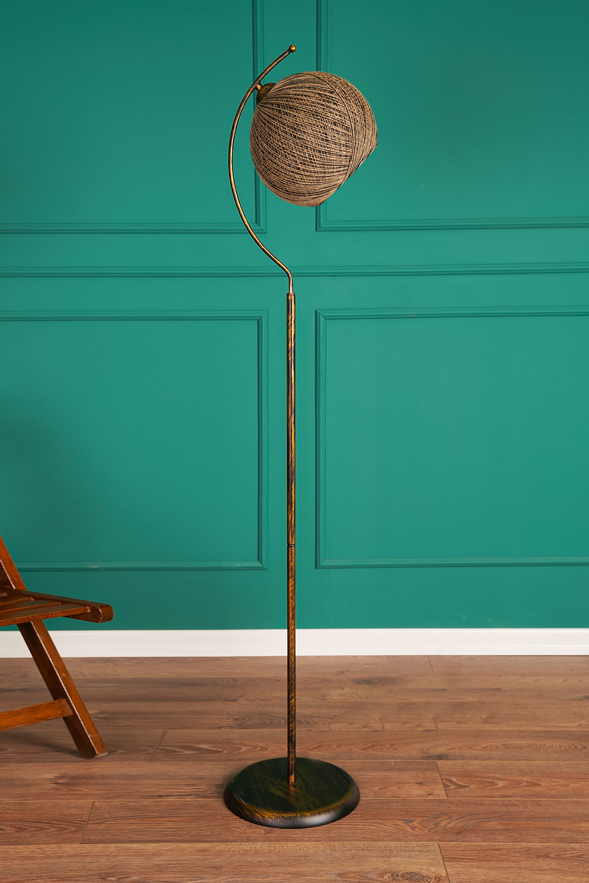Podna lampa Povimento - Vintage crna
