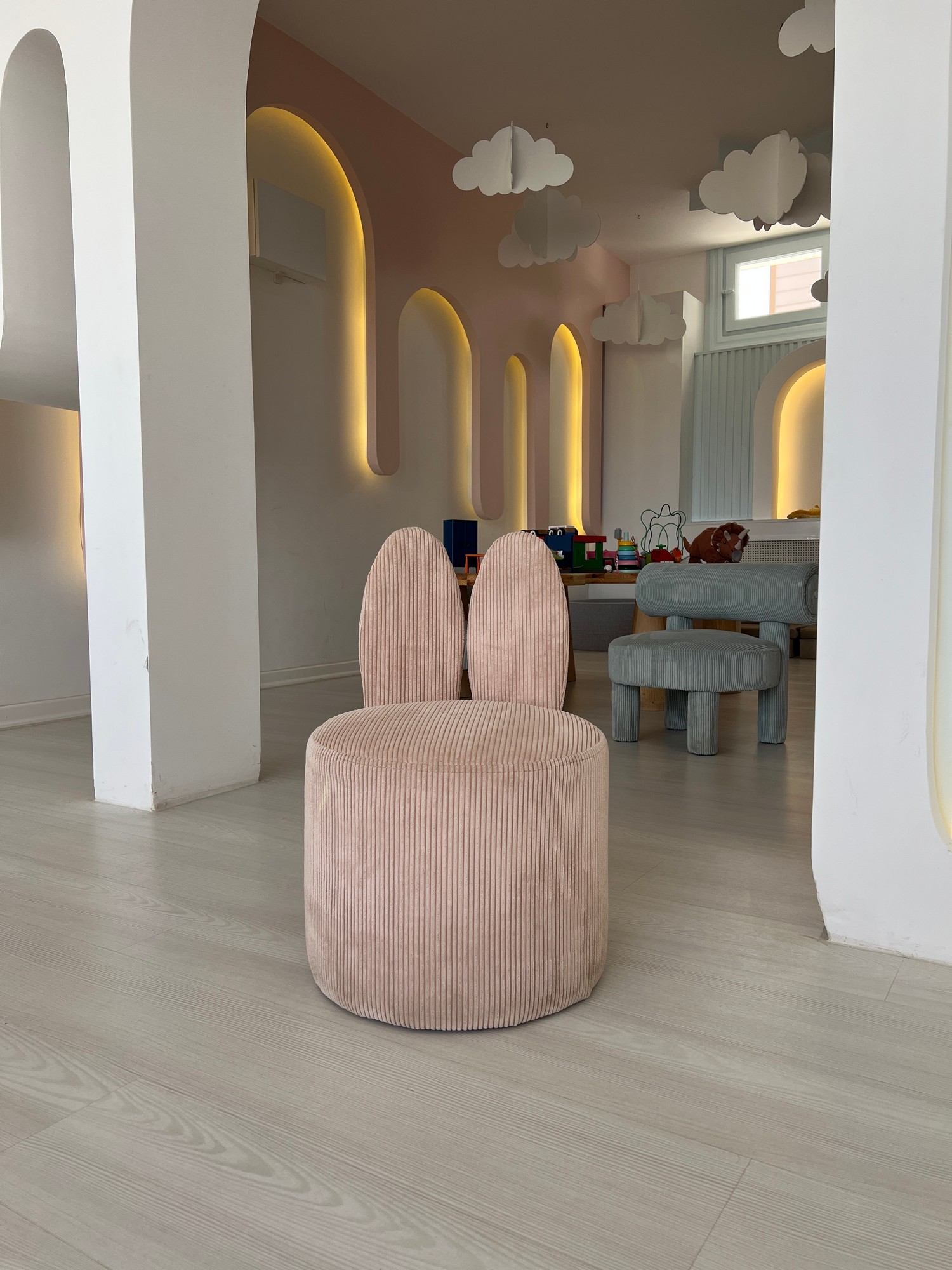 Fotelja Bunny - Roze