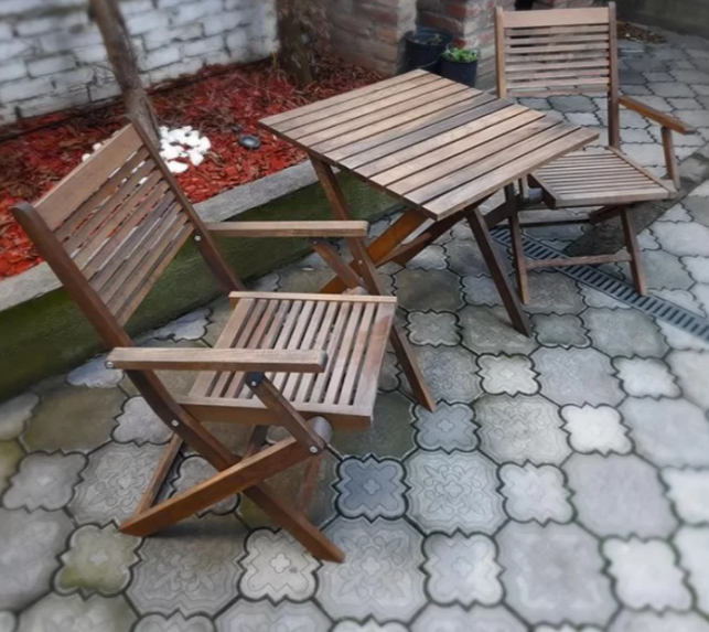 Balkonski set sa dve stolice