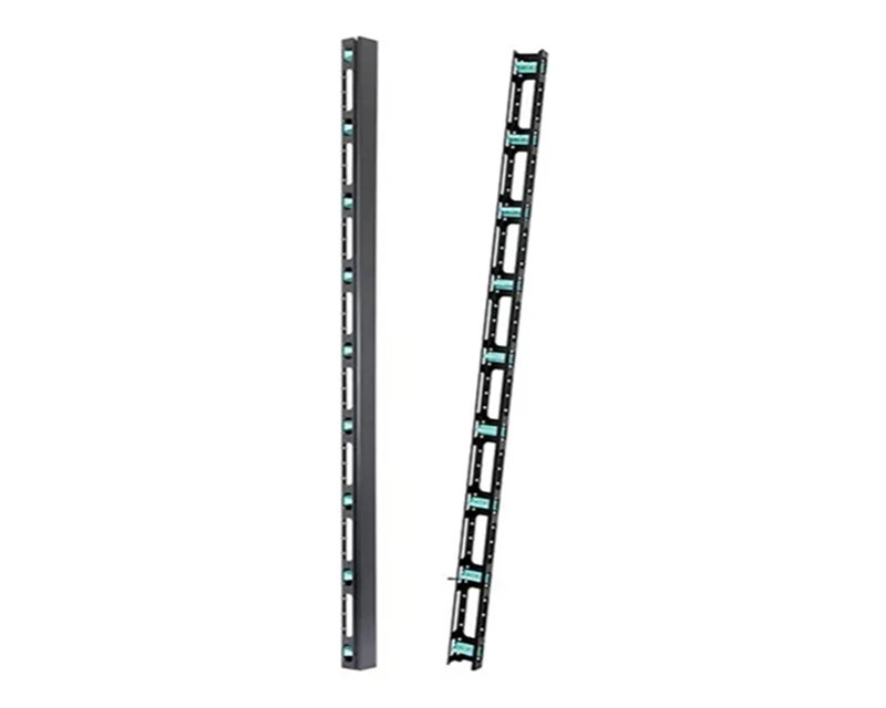 Vertikalni panel ranzirni, 47U, 94x70mm, par