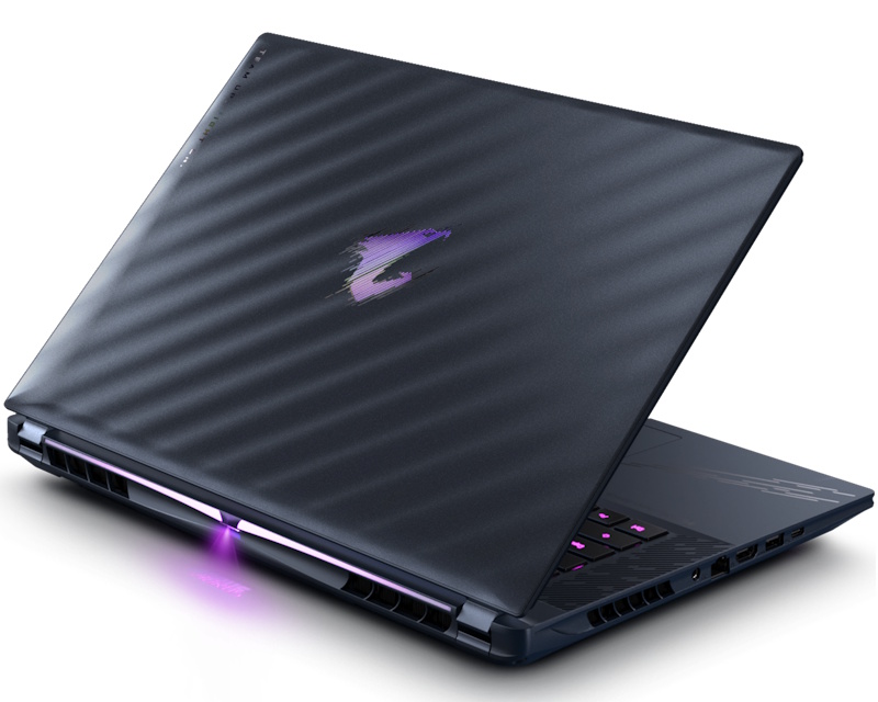 AORUS MASTER 16 BXH 16 inch QHD+ OLED 240Hz 500nits Core Ultra 9 275HX 32GB 1TB SSD GeForce RTX 5070 Ti 12GB RGB Backlit Win11Pro gaming laptop
