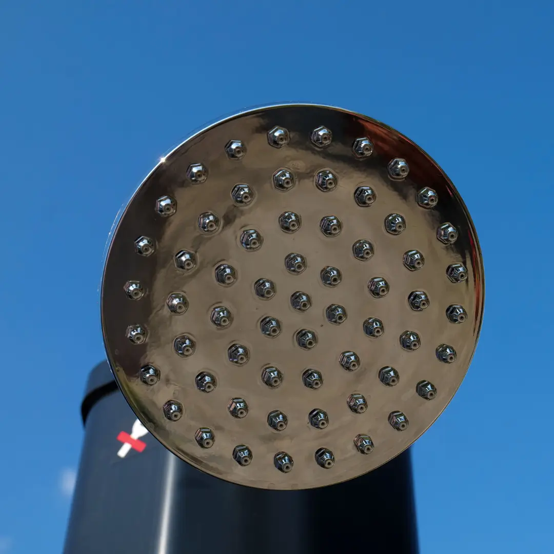 Solarni tuš sa slavinom za pranje nogu crno-srebrni 35 L E-103