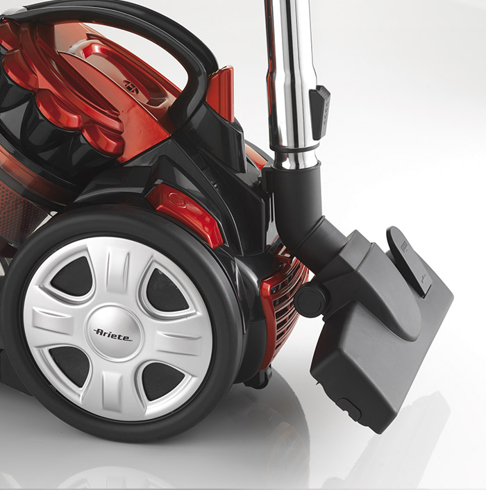 Ariete J-FORCE, Usisivač bez kese, (2753),  700W ciklon
