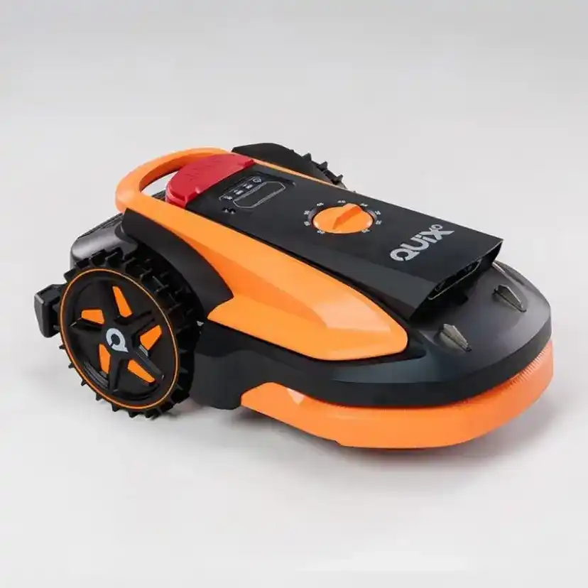 Robot kosilica VILLAGER QUIX Oculus 500