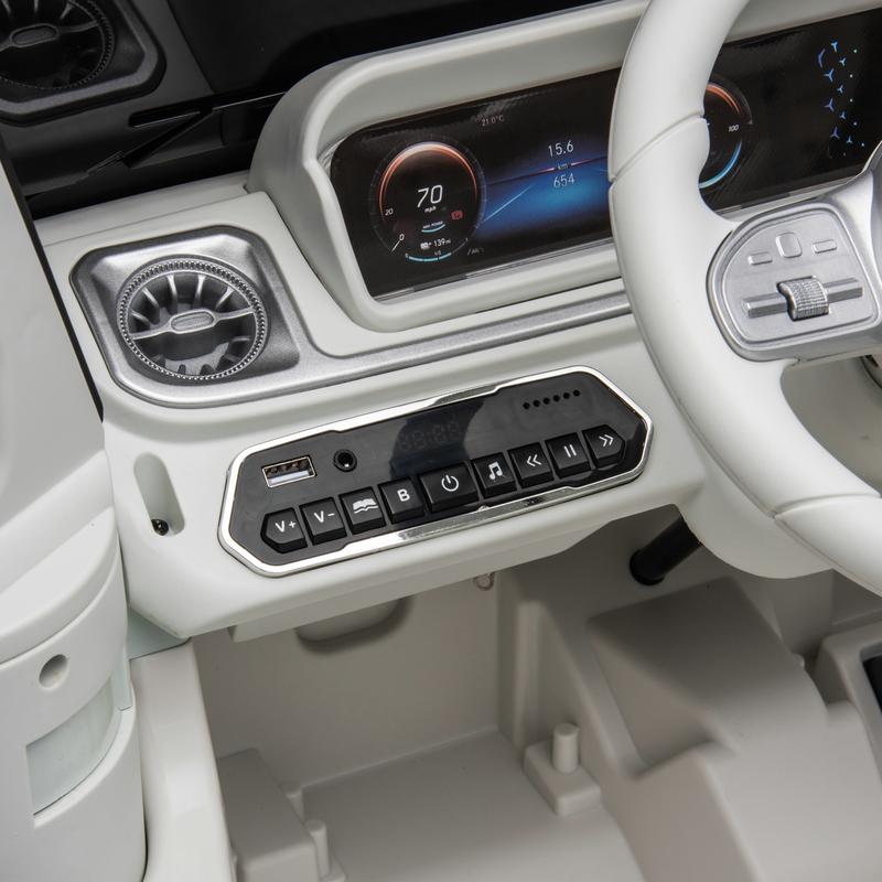 Mercedes EQG 4X4 Beli - Premium Oprema