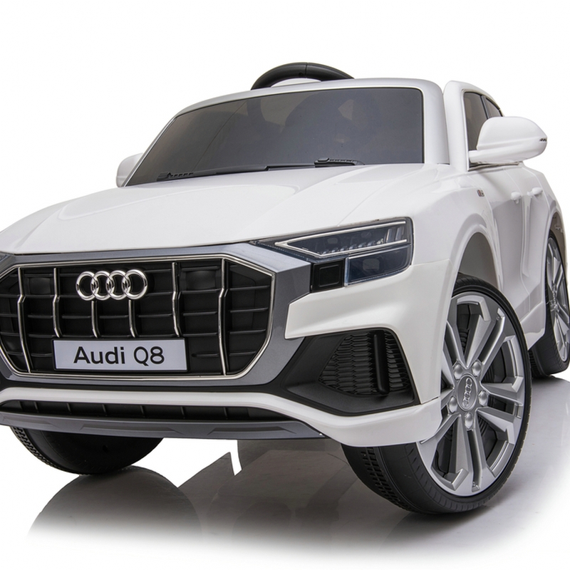 Dečiji automobil na akumulator - Licencirani Audi Q8 Beli