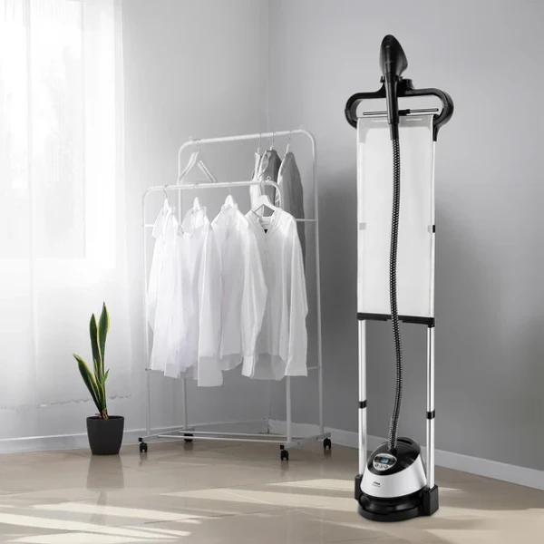 Aparat za vertikalno peglanje Ufesa Steamy pad/1580W