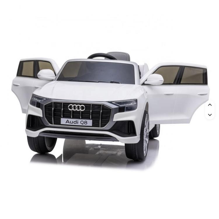BIC.AUD Q8 JJ2066 WHITE  