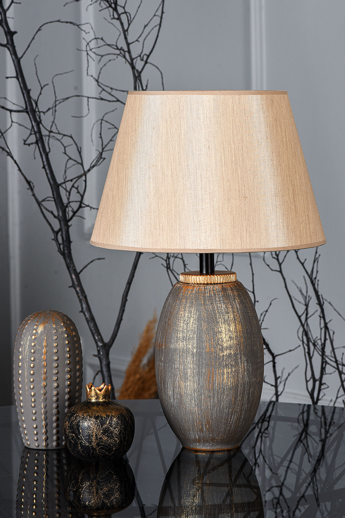 Stona lampa TM169 Braon, Zlatna