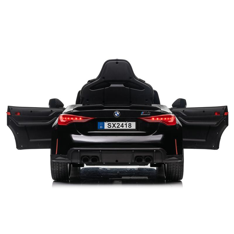 BMW M4 Crni