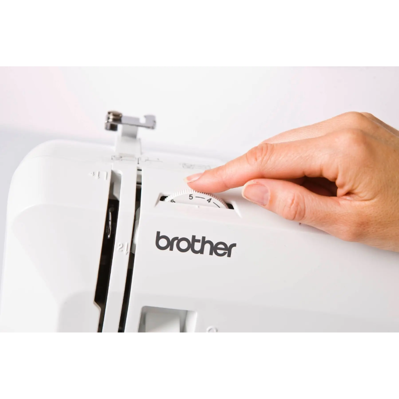 Šivaća mašina Brother RH137