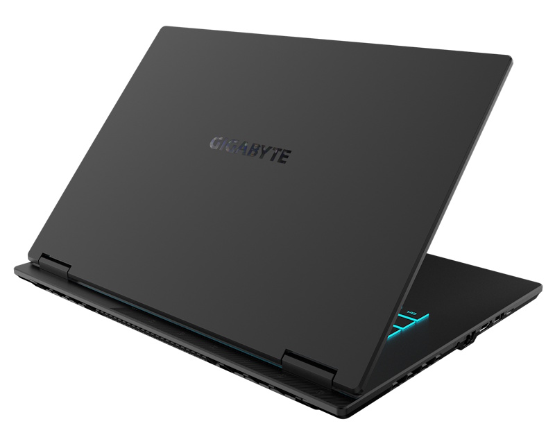 A16 CWH 16 inch FHD+ 165Hz 300nits i7-13620H 16GB 1TB SSD GeForce RTX 5070 8GB Backlit gaming laptop