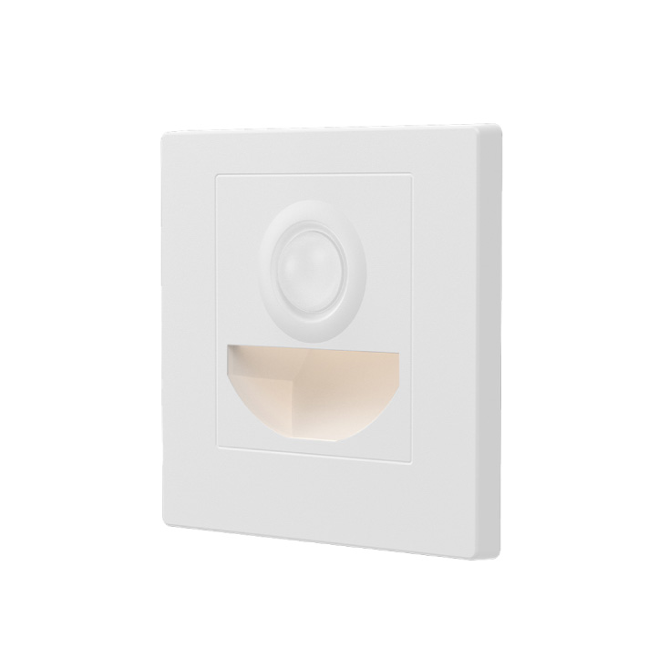 BRAYTRON bela zidna LED lampa 1.5W
